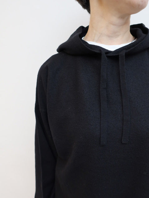 ボイルドウール<br>フーデッドプルオーバー