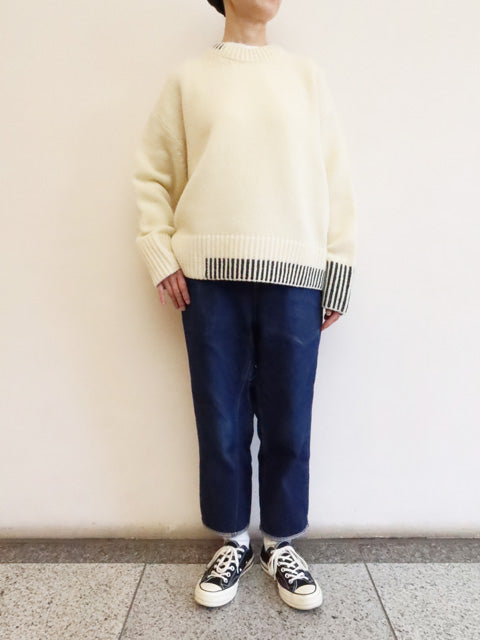パーシャルストライプ<br>クルーネックプルオーバー
