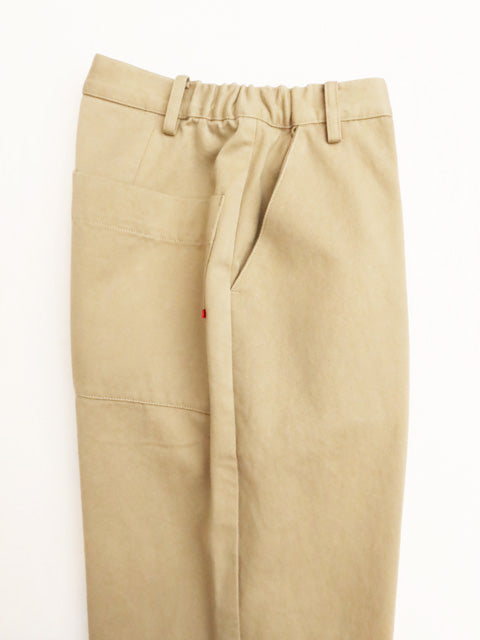 チノストレートパンツ