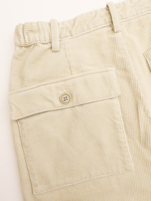 コーデュロイストレートパンツ