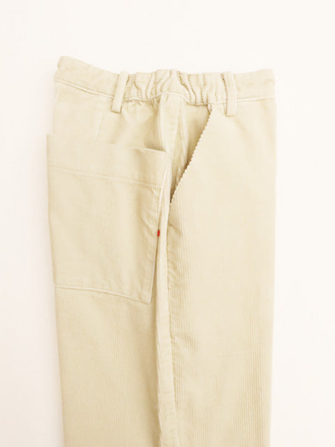 コーデュロイストレートパンツ