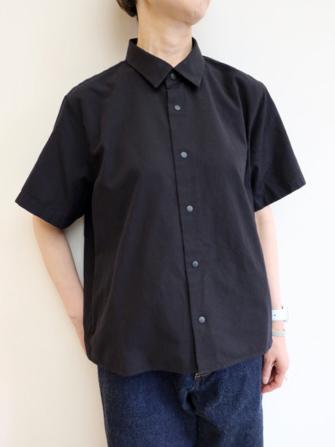 Comfort Shirt<br>Relaxed Short<br>Short Sleeve