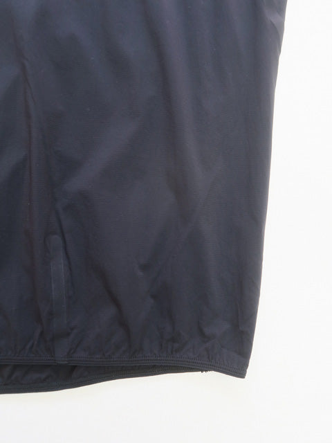 SHORT ZIP FLOATING<br>WIND SHELL JACKET