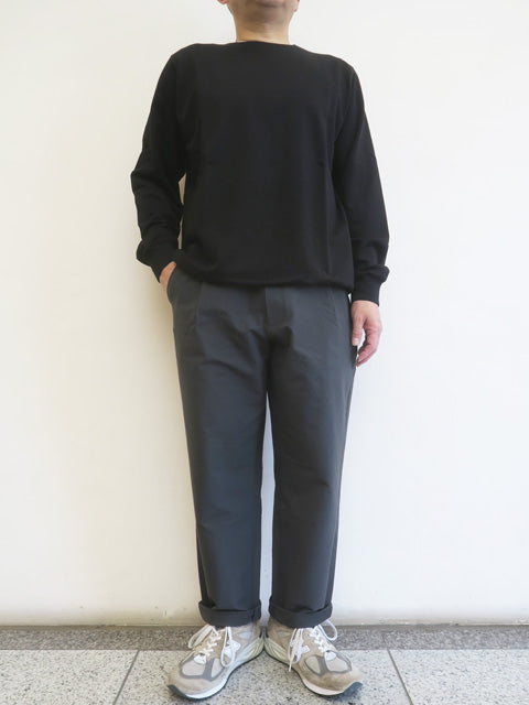 ONE TUCK TAPERED<br>ANKLE PANTS