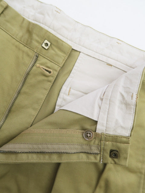 DOUBLE PLEAT CHINO PANTS