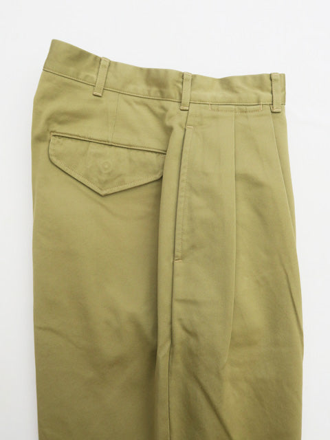 DOUBLE PLEAT CHINO PANTS