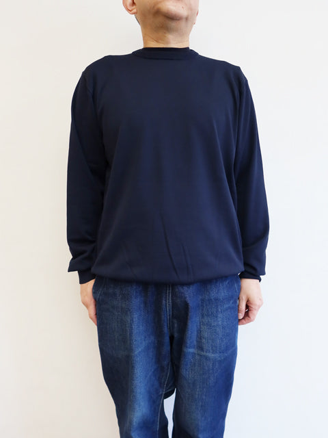 18G二重臼天竺<br>ポリエステル×キュプラ×コットン<br>クルーネック