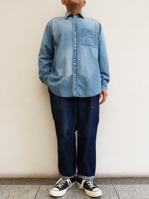 ハッピーボタンシャツ