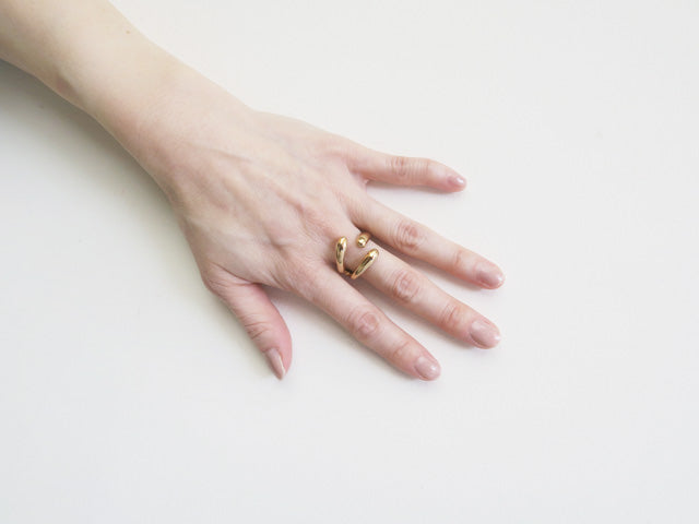 ABBRACCI BRONZE RING